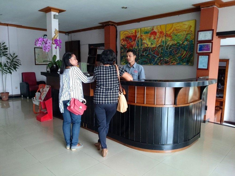 Hotel Arwiga And Convention Bandung
