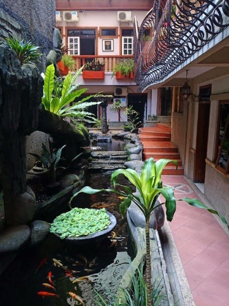 Hotel Arwiga And Convention